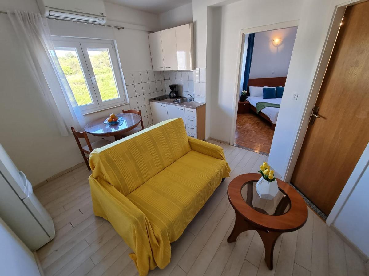 Apartment Zadar, The Florens - Near The With The New Pool & Garden, Bbq And Kids Playground