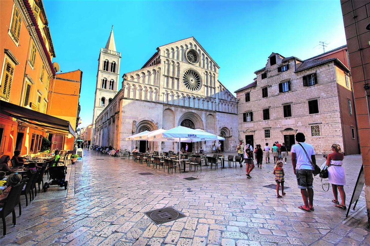 Apartment Zadar, The Florens - Near The With The New Pool & Garden, Bbq And Kids Playground *
