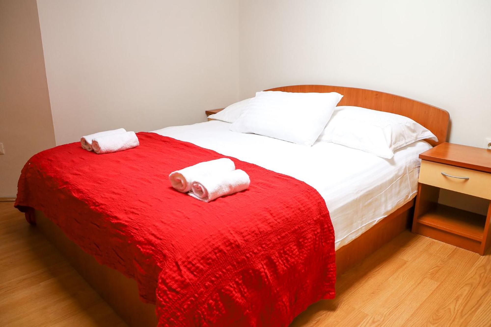 Zadar, The Florens - Near The With The New Pool & Garden, Bbq And Kids Playground * Zadar