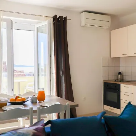 The Florens Residence Near The Beach With The Pool, Bbq And Kids Playground, Zadar Diklo Exterior photo