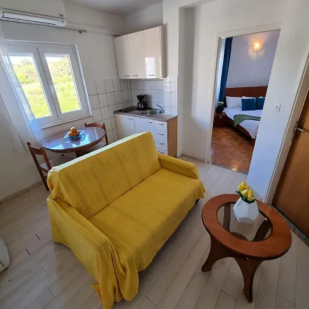 The Florens Residence Near The Beach With The Pool, Bbq And Kids Playground, Zadar Diklo Exterior photo