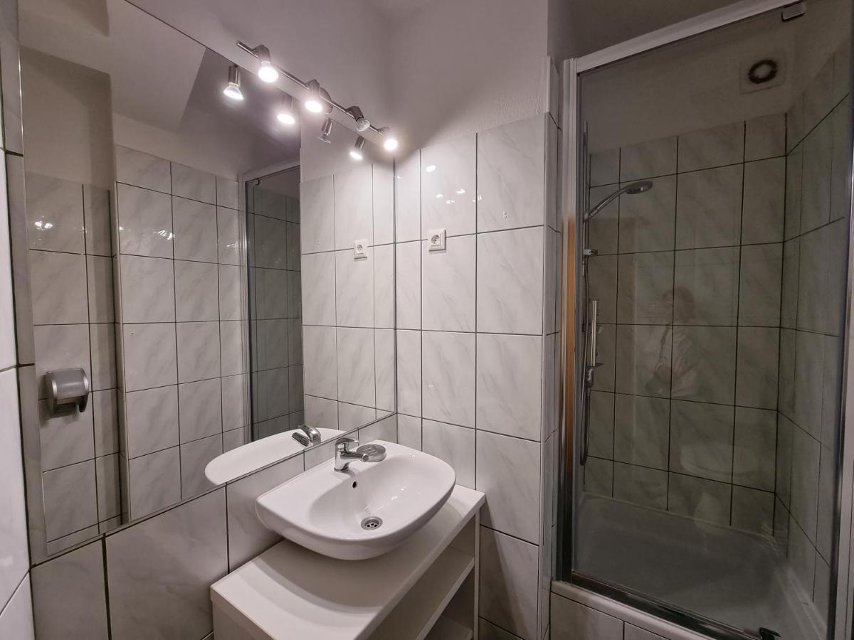 Apartmán The Florens Near The With The Pool, Bbq And Kids Playground, Diklo *