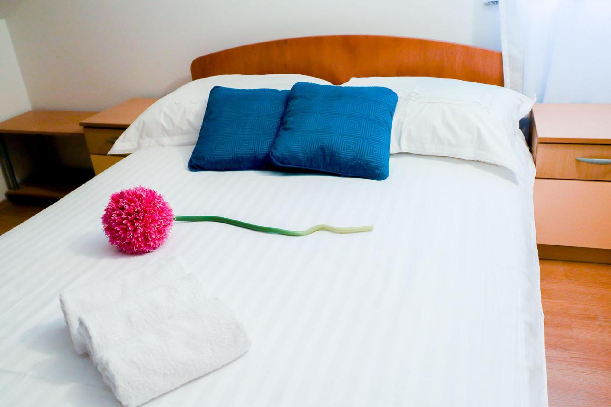 Apartmán The Florens Near The With The Pool, Bbq And Kids Playground, Diklo Zadar